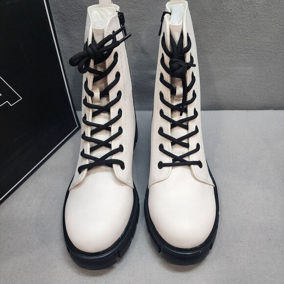 Mia Marlee White‎ Leather Women's Combat boots in size 7.5 Medium - New in Box - Picture 3 of 9